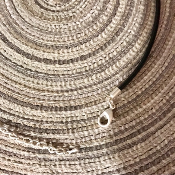 𝅺gorgeous Statement Necklace - Picture 6 of 7